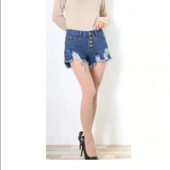 🆕Nicki Minaj High Rise Jean Shorts 5/6🆕 - Picture 1 of 7